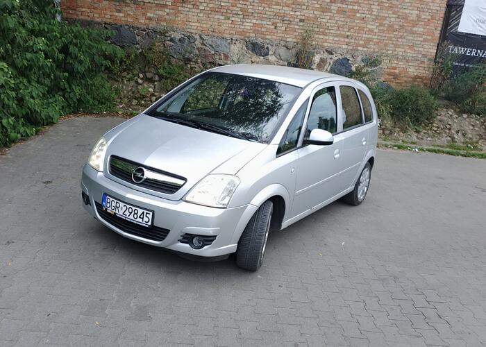 Grajewo ogłoszenia: Witam sprzedam opla Merivę 2007 1.6 benzyna 105km,
 więcej info...